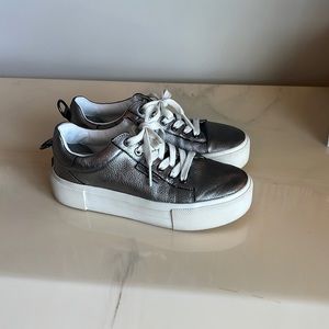 Kendall & Kylie shoes